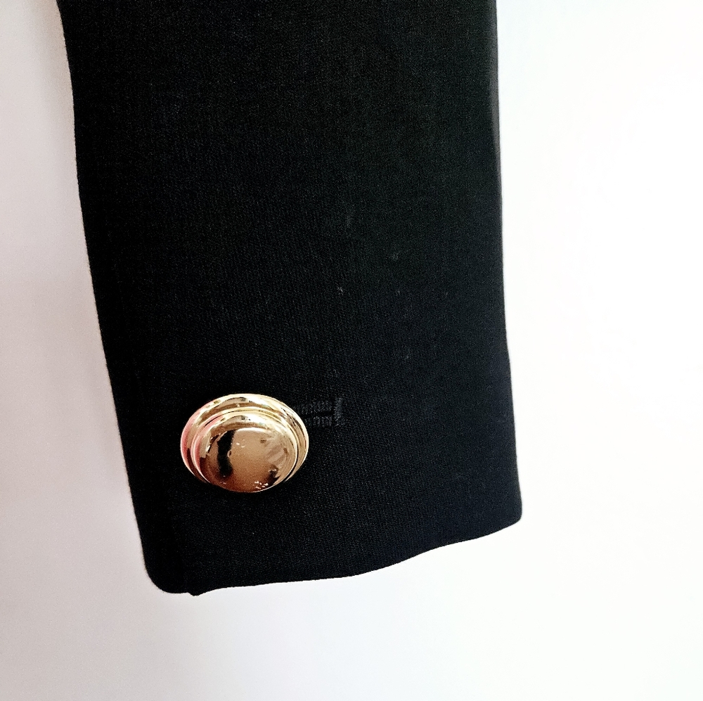 Wool Black and White Cropped Blazer - Picture 4 of 7